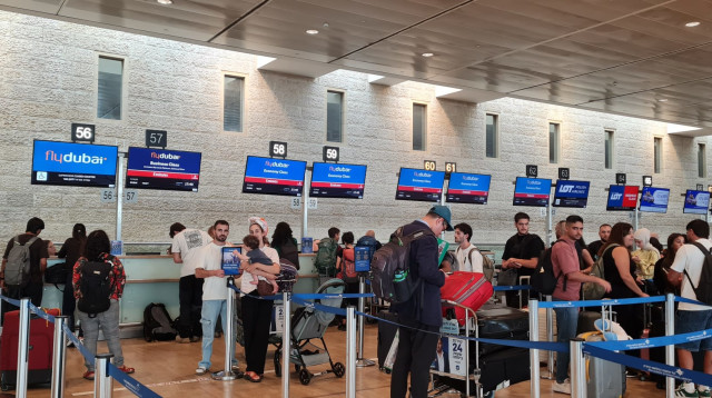צ'ק אין בנתב"ג - פליי דובאי (צילום: ללא קרדיט)