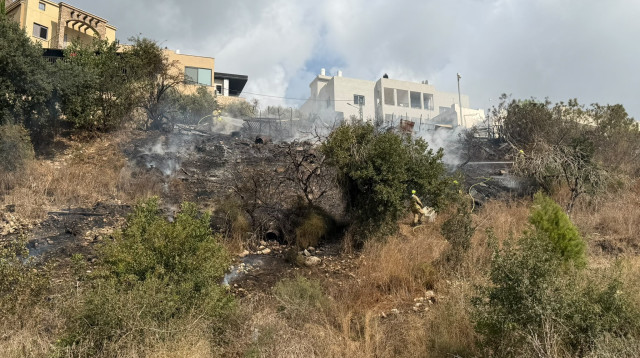 זירת ההתרסקות בכפר קרע (צילום: כבאות והצלה מחוז חוף)