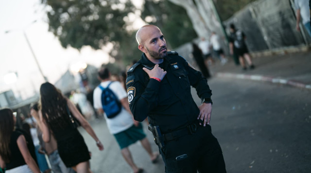 היערכות משטרת ישראל למופעי NEXT באצטדיון רמת גן (צילום: דוברות המשטרה)