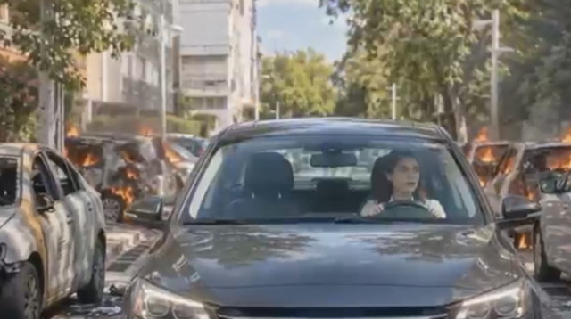 קמפיין להעלאת מודעות לסיוע נפשי (צילום: Dsay, עיריית גבעתיים)