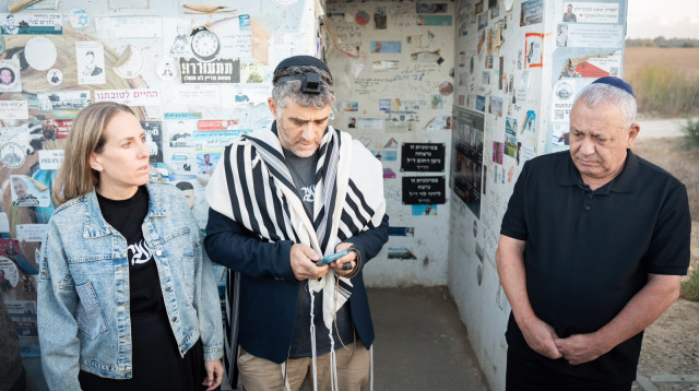 גדי איזנקוט (מימין) משה ושירה שפירא (צילום: יח"צ)