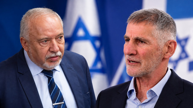 יאיר גולן. אביגדור ליברמן  (צילום: אבשלום ששוני, יונתן זינדל פלאש 90)
