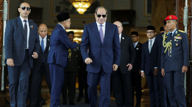 א-סיסי בביקור במלזיה (צילום: REUTERS)