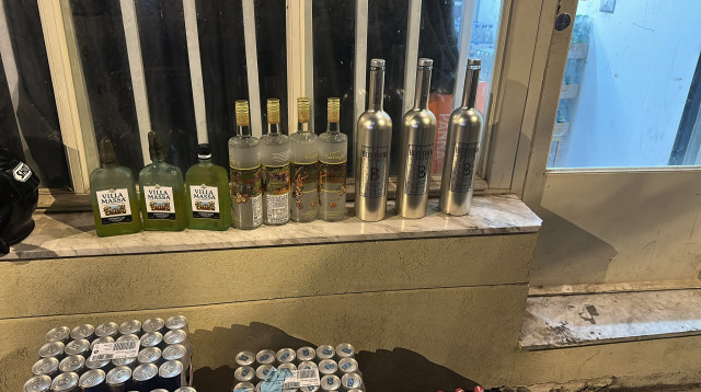 האלכוהול הגנוב (צילום: דוברות המשטרה)