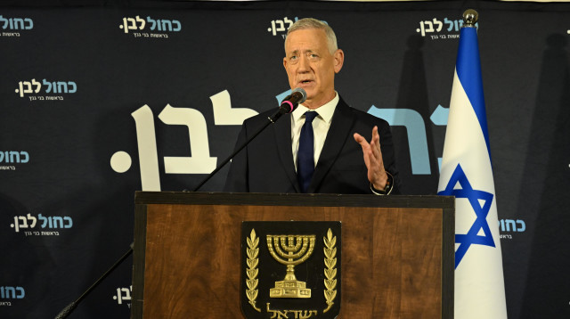 בני גנץ (צילום: אבשלום ששוני)