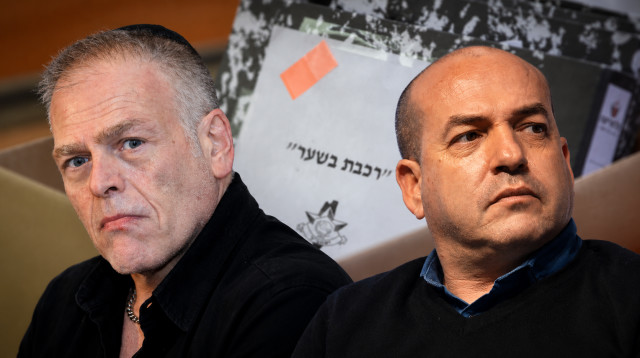 איל ברקוביץ' ואראל סג"ל על רקע קלסרים עם חומרים מפרשת קטארגייט (צילום: פלאש 90,משה שי פלאש 90,אבשלום ששוני, פלאש 90)