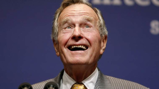 ג'ורג' בוש האב (צילום: רויטרס)