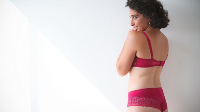 אלמה דישי מדגמנת הלבשה תחתונה  (צילום: אלירן אביטל)