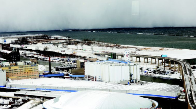 סופת שלגים וקור בבאפלו ארה"ב (צילום: רויטרס)