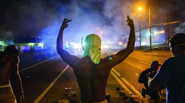 המהומות בפרגוסון, מיזורי (צילום: רויטרס)