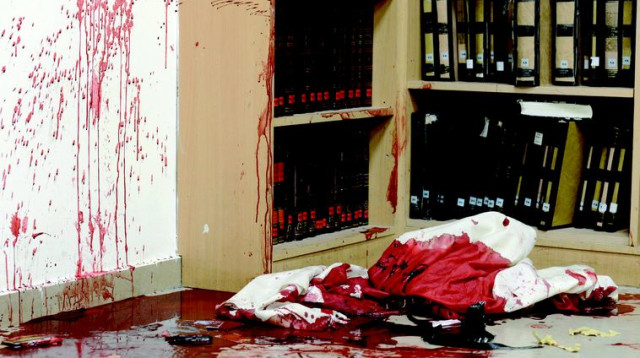 זירת הרצח בבית כנסת בירושלים שבוע (צילום: קובי גדעון, לע"מ, פלאש 90)