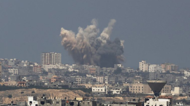 הפצצות בעזה בצוק איתן (צילום: רויטרס)