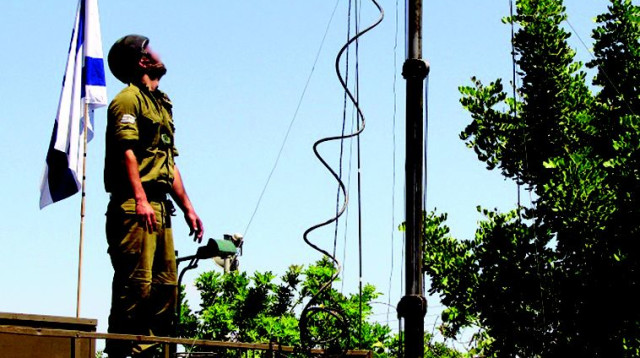 חייל בצוק איתן (צילום: דובר צה"ל)