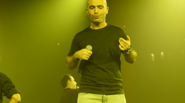 עומר אדם (צילום: שרון רביבו)