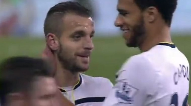 טוטנהאם חוגגת  (צילום: ספורט 2)