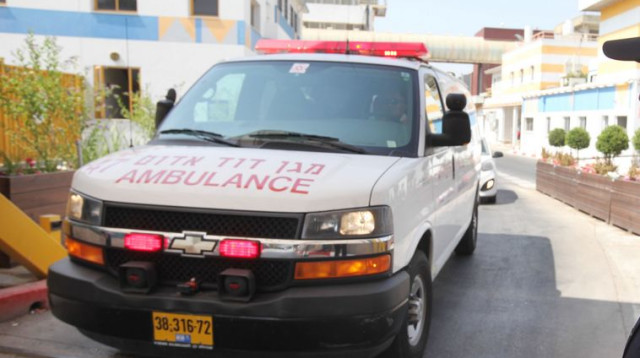 אילוסטרציה, מגן דוד אדום (צילום: פלאש 90)