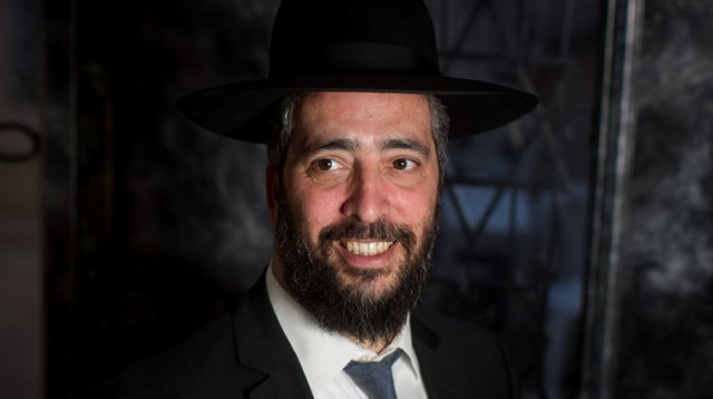 הרב אליהו עמאר (צילום: יונתן סינדל, פלאש 90)