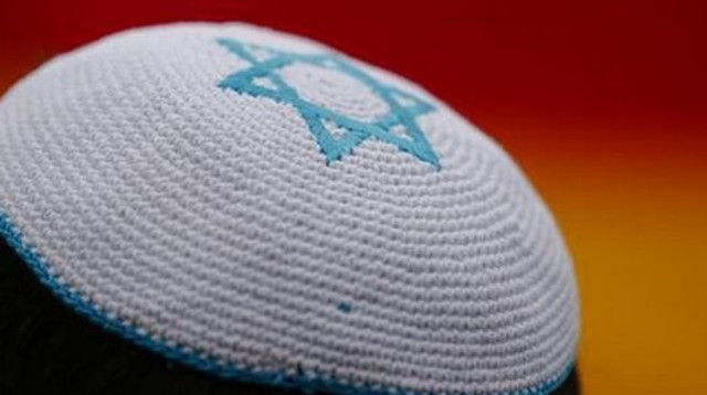 איש עם כיפה: אילוסטרציה (צילום: רויטרס)