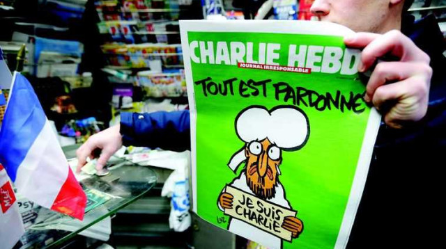 מוחמד בשער של שארלי הבדו, צרפת (צילום: רויטרס)