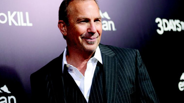 קווין קוסטנר שקט וסולדי (צילום: רויטרס)