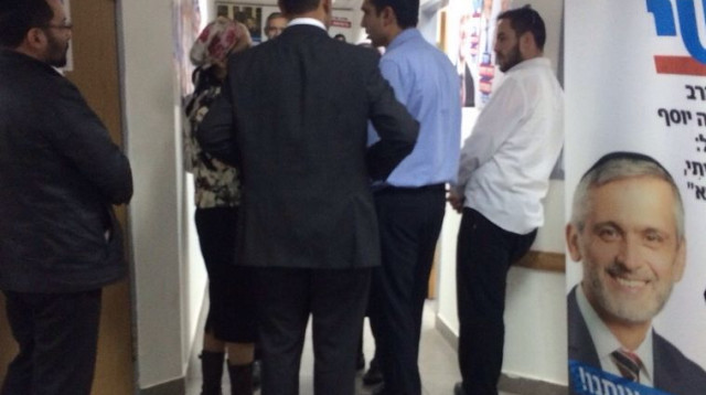 יוני שטבון נפרד מעובדי המשרד ב"יחד" (צילום: חיים גריידינגר)