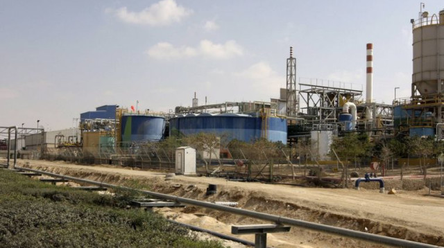 מפעל תרכובות ברום, רמת חובב (צילום: יהודה לחיאני)