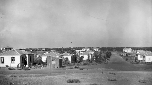 שכונת בורוכוב בגבעתיים ב-1926 (צילום: ארכיון קק"ל)