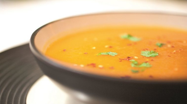 מרק שלושת הכתומים (צילום: פסקל פרץ רובין)