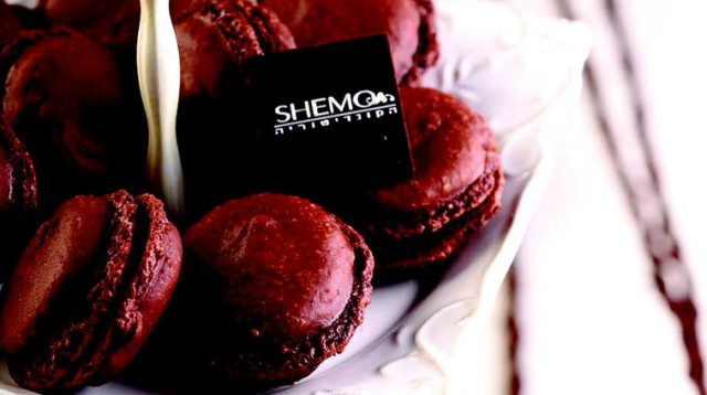 מקרון שוקולד, קונדיטוריית שמו  (צילום: דן לב)