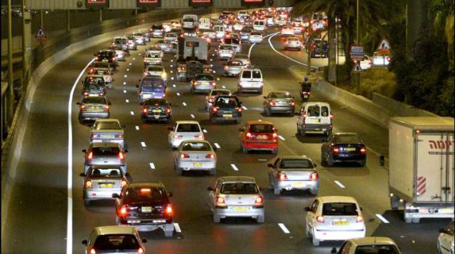 פקקי תנועה (צילום: פלאש 90)