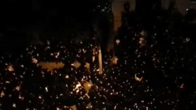 תיעוד האסון בהלוויה של הרב ואזנר ז"ל (צילום: שלומי כהן, כיכר השבת)