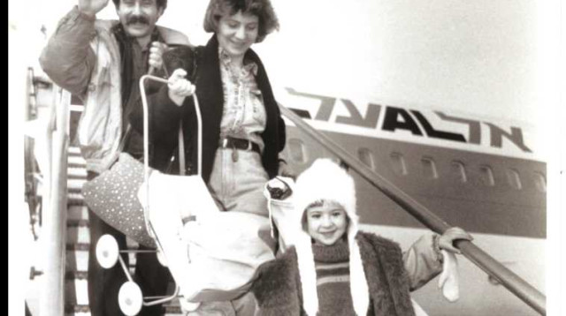 עולים לארץ מרוסיה, ברית המועצות לשעבר, 1990 העלייה הרוסית העליה הרוסית (צילום: נאור רהב)