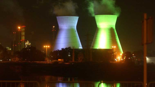 בתי הזיקוק בחיפה (צילום: יוסי זמיר פלאש 90)