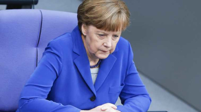 אנגלה מרקל בהצבעה על ההכרה ברצח העם הארמני (צילום: רויטרס)