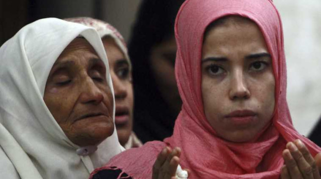 חיג'אב במצרים (צילום: רויטרס)