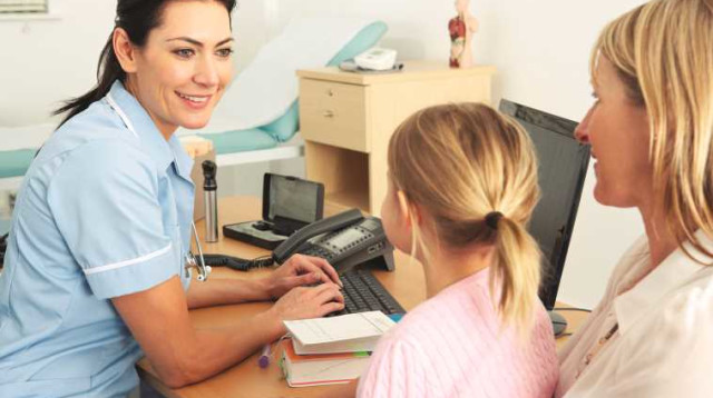 תודה לכל אלה שלא שכחו שמקצועיות ולבביות לא הולכות בנפרד (צילום: ingimage/ASAP)