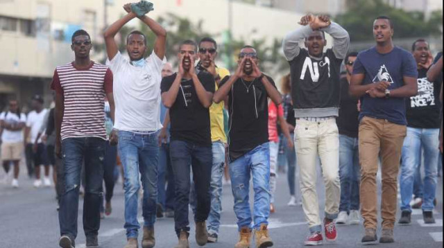 הפגמת יוצאי אתיופיה (צילום: מרק ישראל סלם)