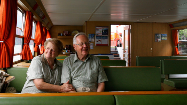 זוג קשישים (צילום: פלאש 90)