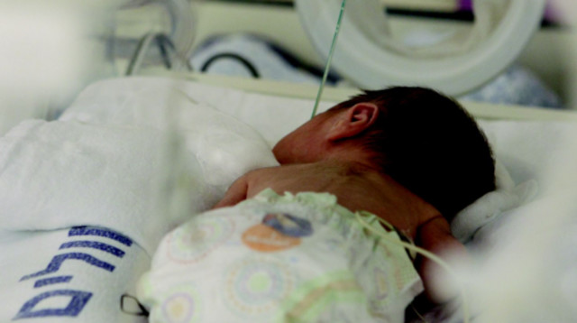 פגים בבית החולים (צילום: יעקב נחומי, פלאש 90)