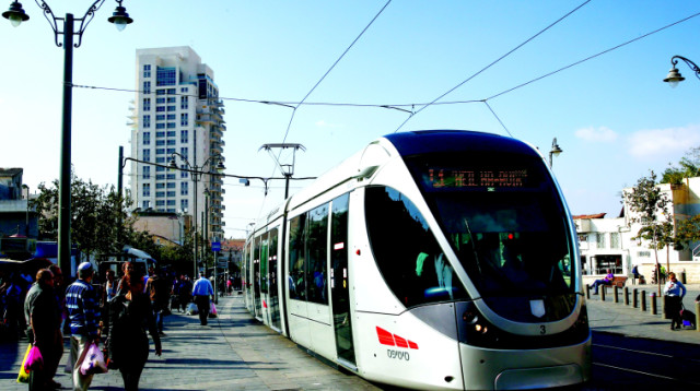 הרכבת הקלה (צילום: נתי שוחט, פלאש 90)