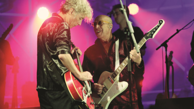 רמי פורטיס וברי סחרוף במופע האיחוד (צילום: אורית פניני, יח"צ)