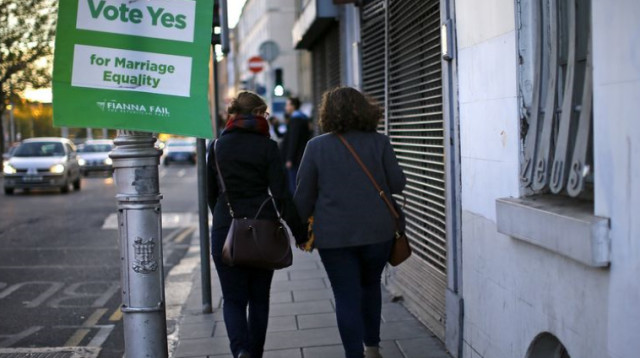 הצבעה לנישואים חד מיניים, אירלנד (צילום: רויטרס)