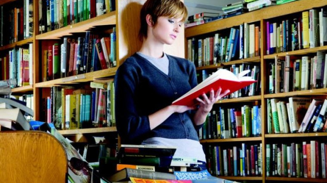 ספרים (צילום: אינגאימג)