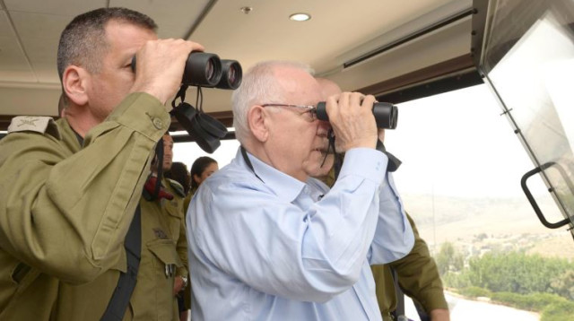 ראובן ריבלין בסיור בגבול הצפון  (צילום: מארק ניימן, לע"מ)