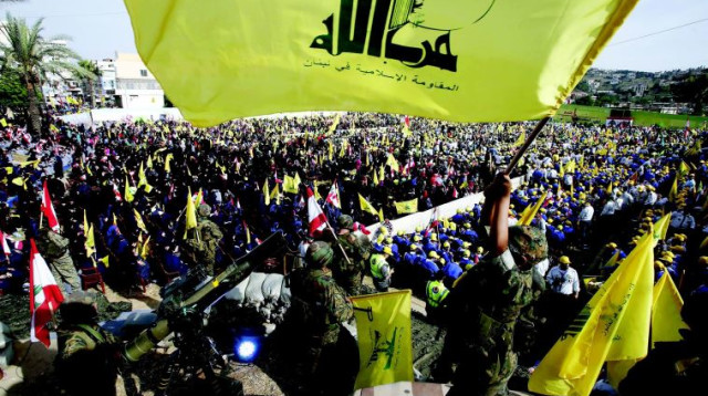 אנשי חיזבאללה בנבטיה (צילום: רויטרס)