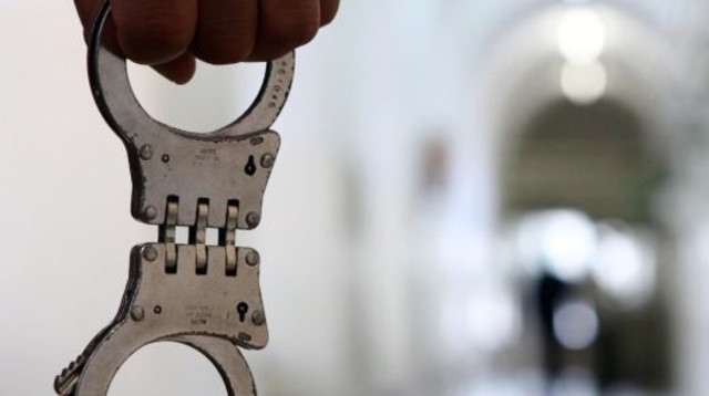 אזיקים (צילום: אביר סולטאן, פלאש 90)