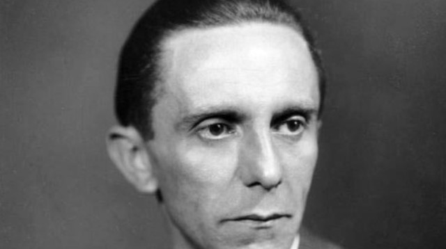 יוזף גבלס (צילום: Bundesarchiv, Bild 146-1968-101-20A / Heinrich Hoffmann / CC-BY-SA)