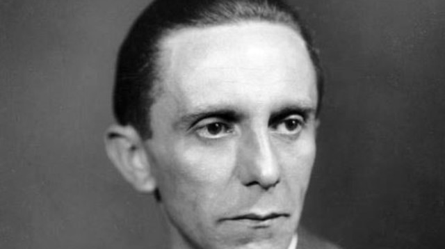 יוזף גבלס (צילום: Bundesarchiv, Bild 146-1968-101-20A / Heinrich Hoffmann / CC-BY-SA)