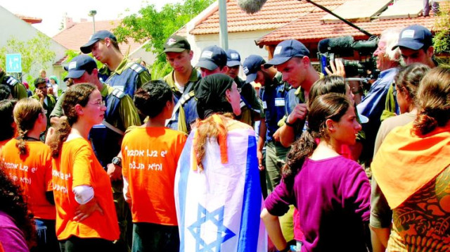 עשור להתנתקות (צילום: נועם אמיר)