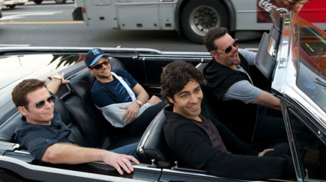 מתןך הסרט "הפמלייה" (צילום: יח"צ)